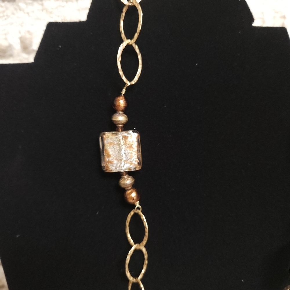 Chic Long Gold Chain Necklace with Sparkling Copper and Silver Accents - Picture 4 of 5